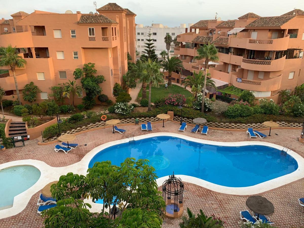 Apartementos Almerimar Golf 외부 사진